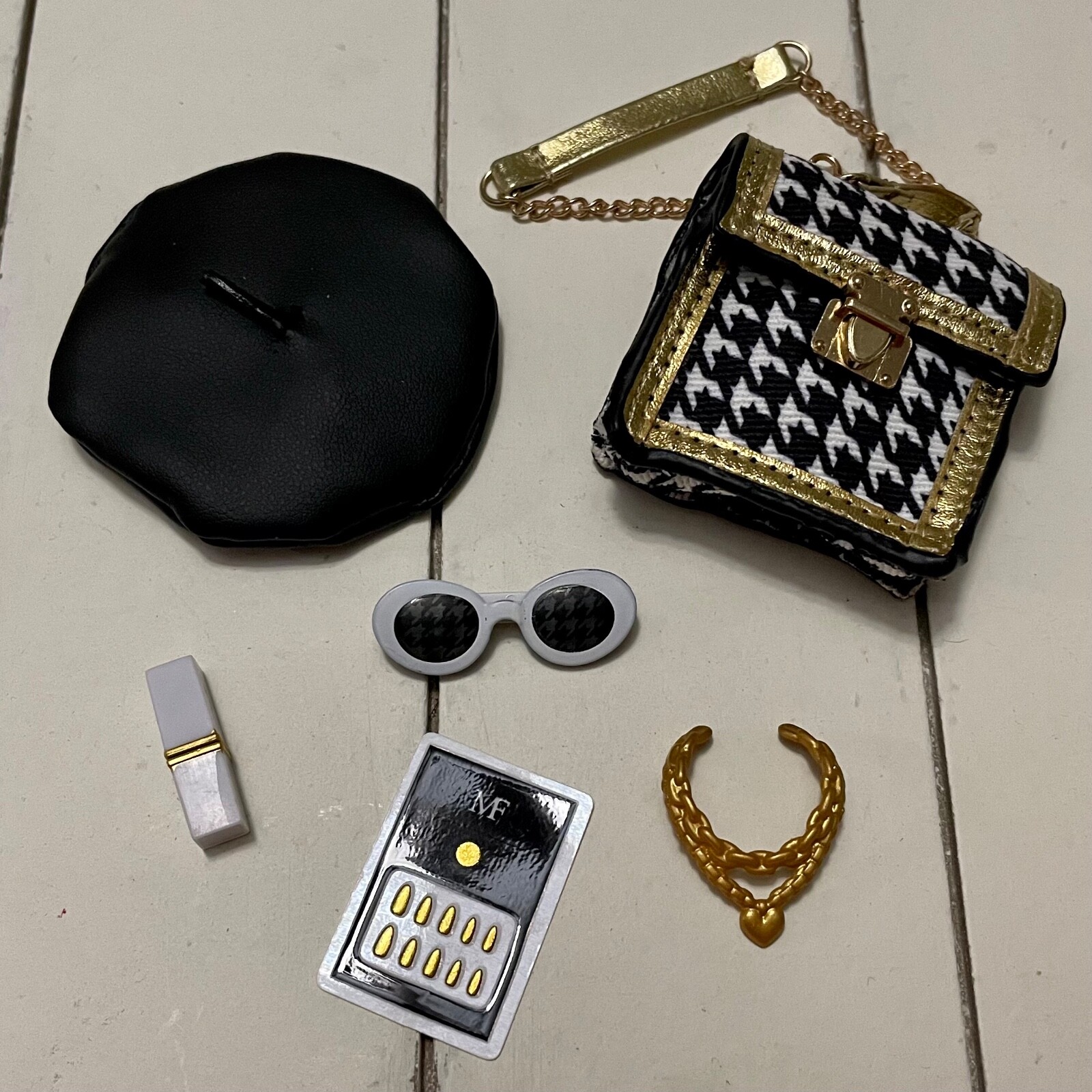 JUST RELEASED! ***Mini Brands Fashion Series 3*** HARD TO FIND! Sets