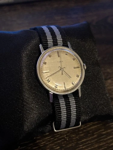 Vintage Timex Manual Wind Mechanical Watch NOT WORKING
