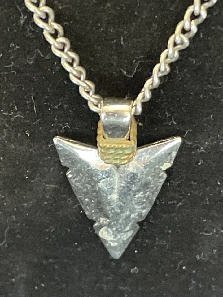 Collar Colgante Punta de Flecha Tono Plata Bordillo Cadena Tribal Estilo Occidental Foto 2 de 4