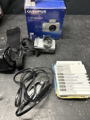 Olympus CAMEDIA C-765 Ultra Zoom 4.0MP Digital Camera Silver With Charger