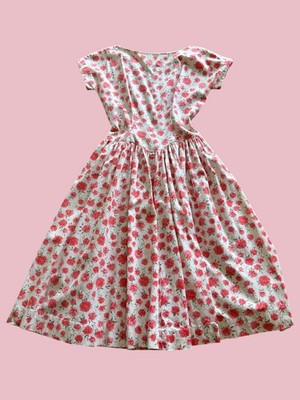 1950s cotton day dress 1950s Cotton Day Dress: Color Block Bodice, Full Skirt (bust 34", Waist 26")