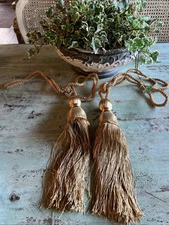 Vintage Set of 4 Gold Fabric Curtain Tassel Tiebacks  NEW