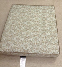 Frontgate WYNDHAM Replace Floral OTTOMAN cushion Garden Park Coco Mist 26x24 NEW