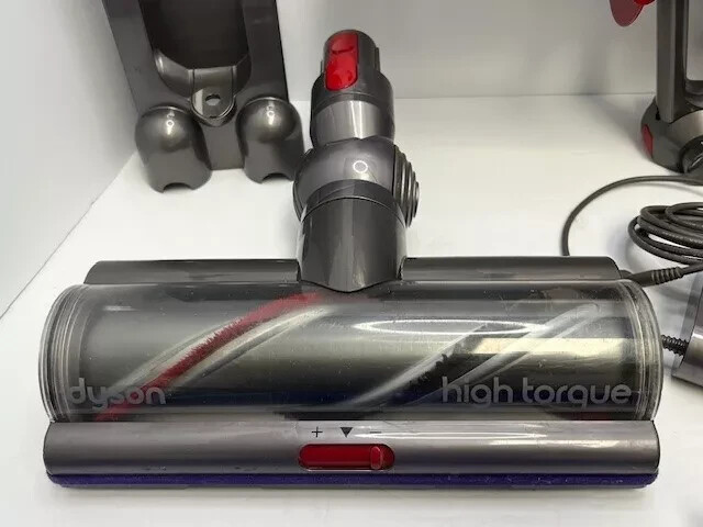 dyson V11 outsize SV29 コードレス掃除機 日本未発売品 Dyson Outsize Cordless Stick Vacuum Cleaner - V11-SV29