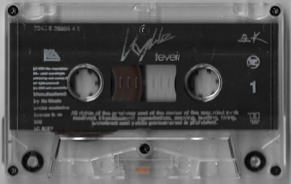 Kylie Minogue – Fever Original Cassette, Bulgarian Version - Image 2 of 4