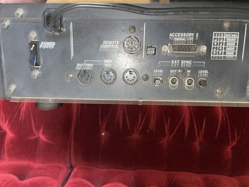 TASCAM MIDI Studio 688 8-Track Cassette Multitrack Recorder Mixer MIDI Function - Picture 6 of 11