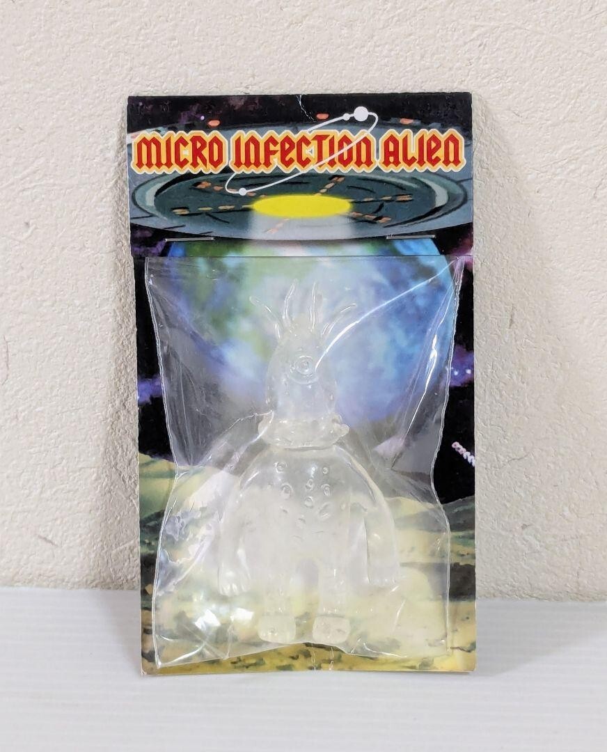 NOT FOR SALE】Secret Base MICRO INFECTION ALIEN Clear Figure