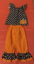 It’s Fall Y’all Girl’s 2-pc Outfit w/Initial L Size 3-4 Item #1204