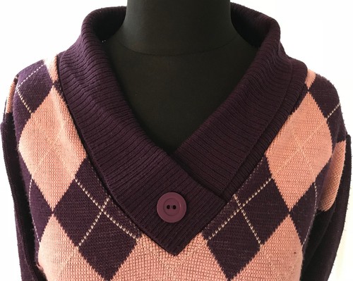 Feiner lila-rosa Rauten Strick Pullover Gr L Langarm V-Ausschnitt Polokragen - Bild 2 von 6