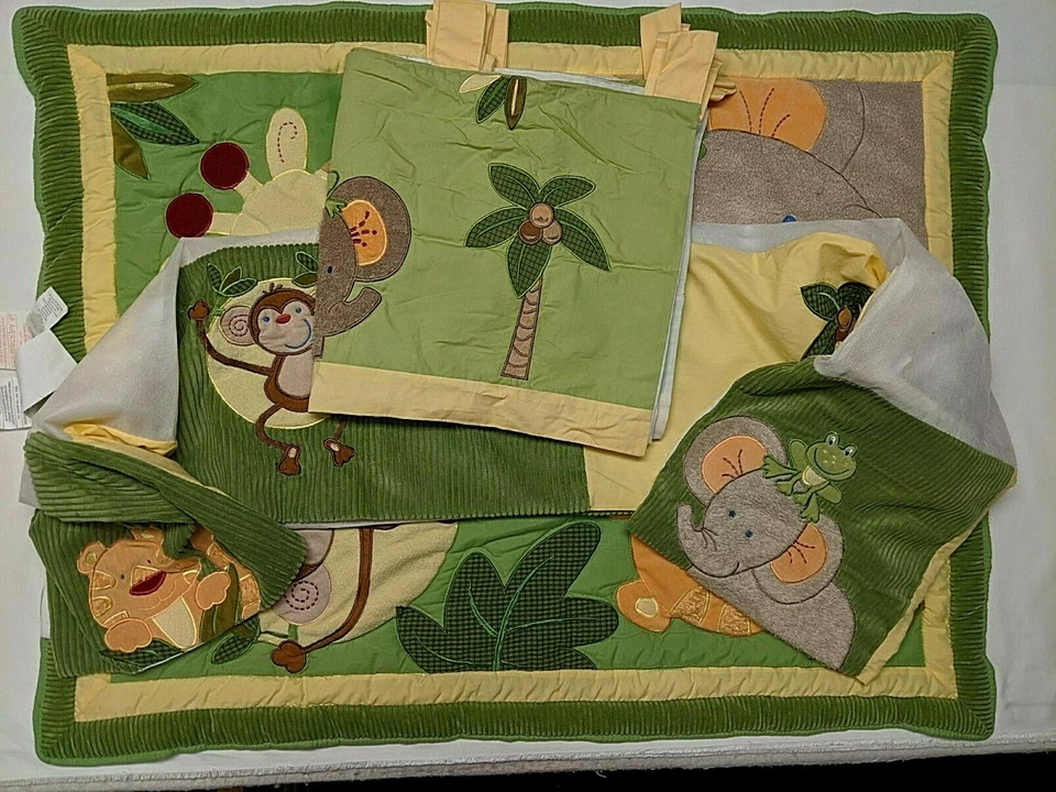 Одеяло для кроватки животных джунглей зеленое вельветовое NoJo - Изображение 3 из 4