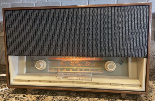 9473 VL AUTORADIO BLAUPUNKT CARACAS C12