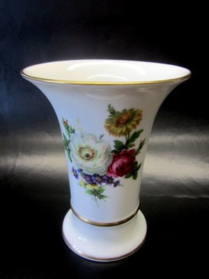 AK Kaiser W.Germany  Porzellan Vase weiß Blumen Dekor Design Goldränder Vintage