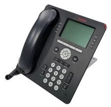 25 Avaya 9608 IP Phones  9608  VoIP  1 reception & 1 confere  ph & a  switch  