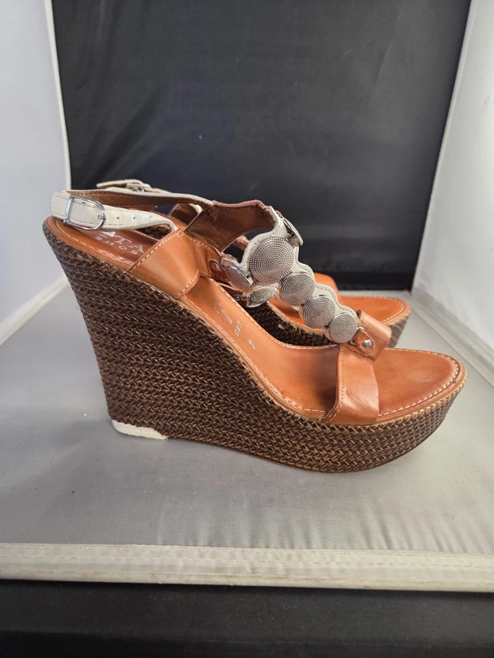 Sandalias de cuña marrones para mujer con zapatos italianos talla Italia 7 pedrería Foto 2 de 4