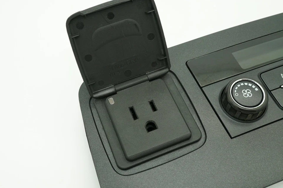 🔅2015-2023 CHEVROLET SUBURBAN OEM. AUXILIARY HEATER & AIR CONDITIONER CONTROL - Image 4 of 4