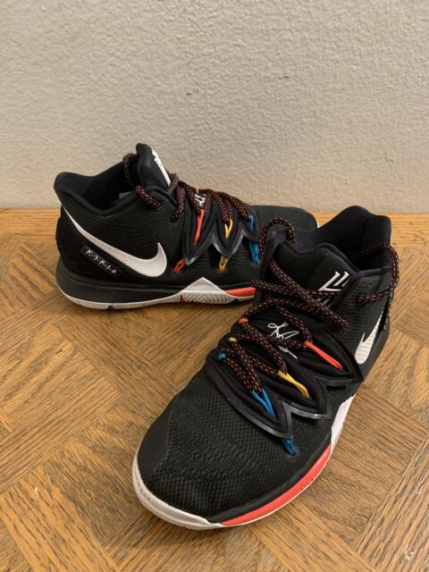 Nike Kyrie 5 '' BHM '' Basketball MÄNNER SCHUHE