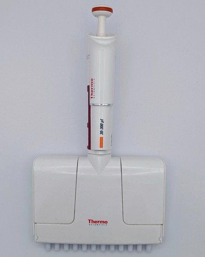 Thermo F1 Multichannel 12-Channel Pipette 50-300µL | Cleaned + Calibrated - Imagen 3 de 7
