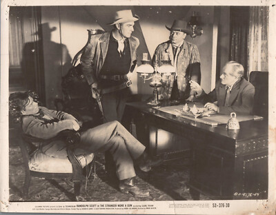 ORIGINAL VINTAGE KINO STILL FOTO FILM DER FREMDE TRUG EINE WAFFE RANDOLPH SCOTT