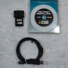 ACTION REPLAY Nintendo DSI/DS CD E CAVO DATI PERFETTAMENTE FUNZIONTE 