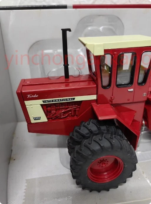 Limited Edition Case IH 4366 4WD, 2006 National Farm Toy Show, 4th  1/32 - Image 3 of 4