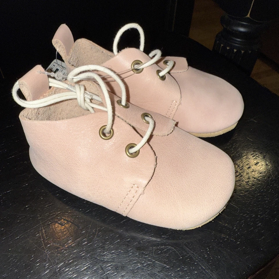 Piper Finn Blush Zapatos de Bebé Parte Superior Baja Oxfords Suela Dura Talla 4 NUEVO Foto 2 de 4
