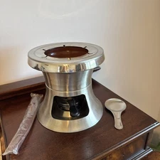 Trudeau Stainless Steel Boiler Chaplin Fondue Set