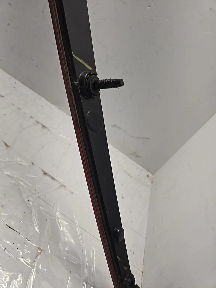 2005 - 2011 凯迪拉克 STS 第三刹车 LED 灯升降门后备箱安装原始设备制造商 — 第 3/4 张图片