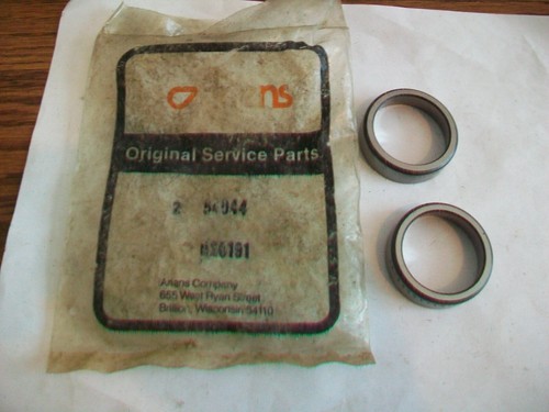 Package of 2 NOS Ariens Bearing Race # 54044