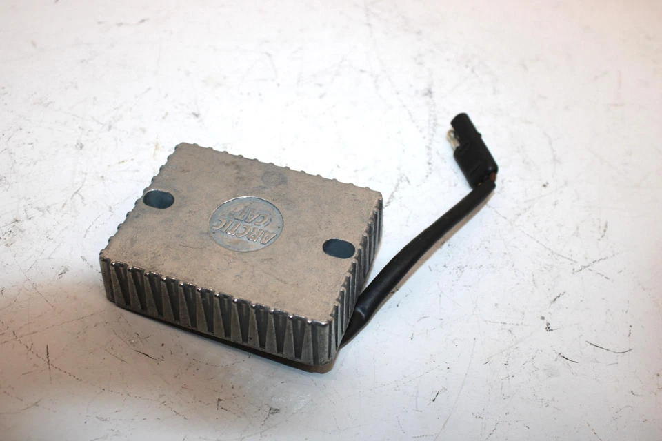 02 Arctic Cat Zr 600 Efi Cc OEM Regulador de Voltaje 0630-142 Q4173 Foto 4 de 4