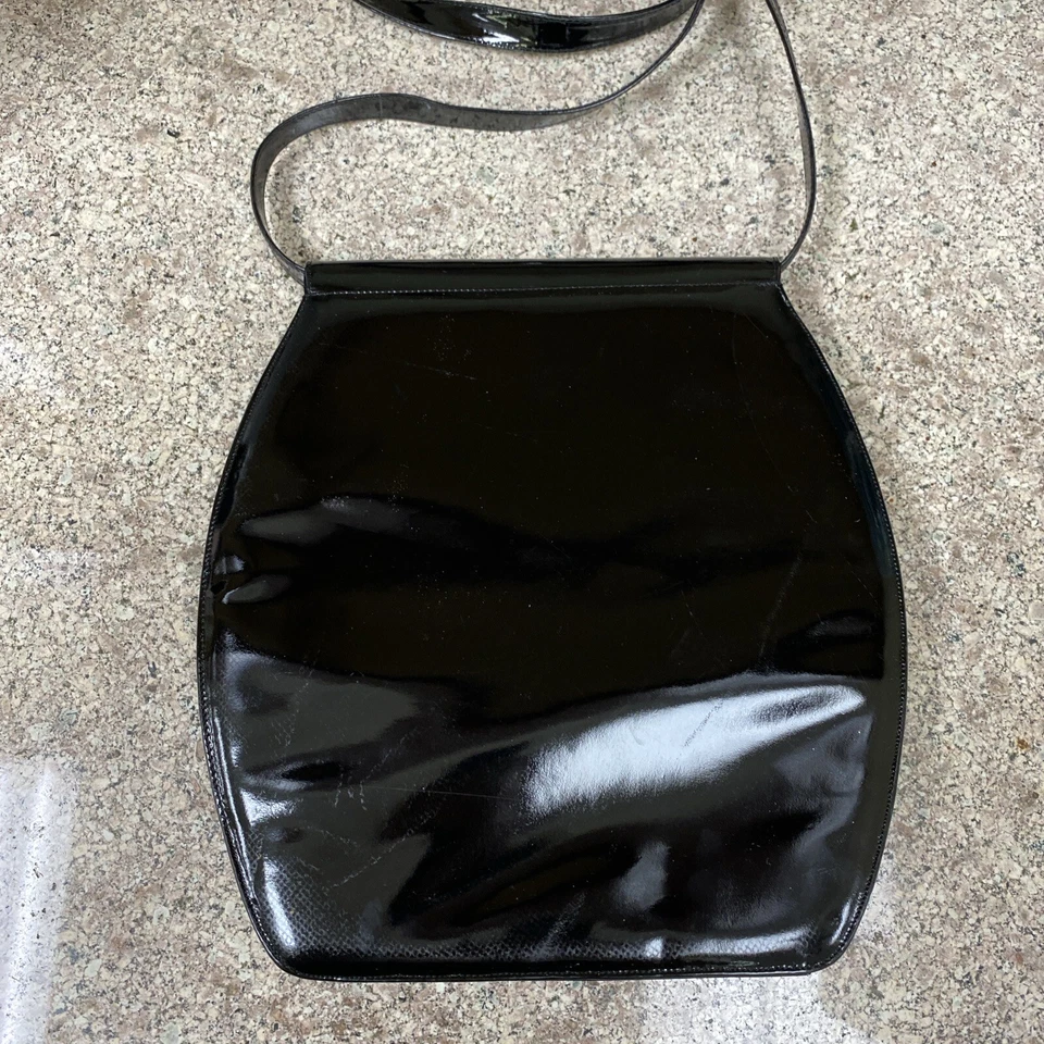 Bolso de hombro vintage para mujer Bally negro/blanco charol bolsillo deslizante Foto 3 de 4