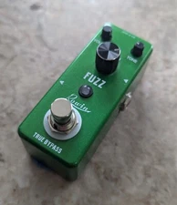 ROWIN Fuzz Electric Guitar PEDAL