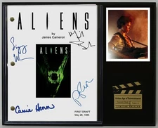 Aliens Reproduction Signature Script Display "C3"
