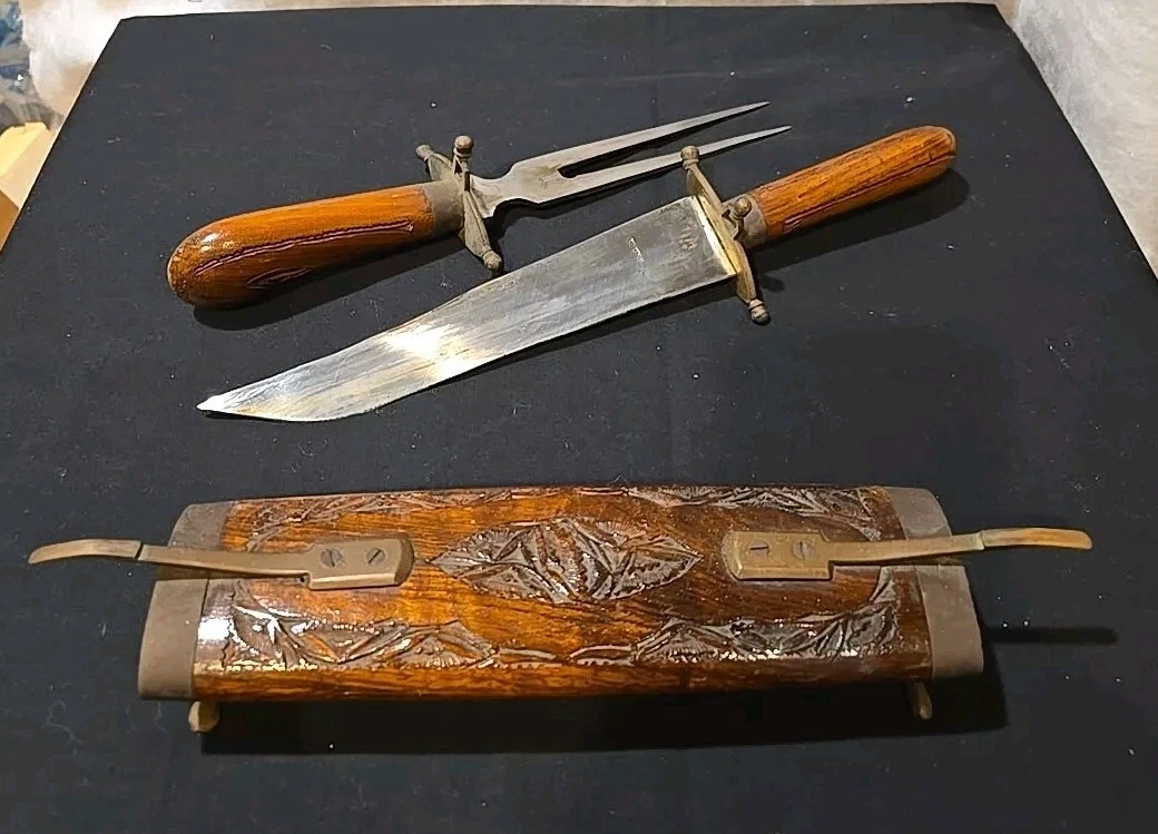Carving Set In Collectible Vintage Factory Manufactured Fixed