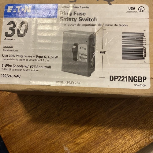 EATON CUTLER HAMMER PLUG FUSE SAFETY SWITCH 10 AMP DP221NGBP