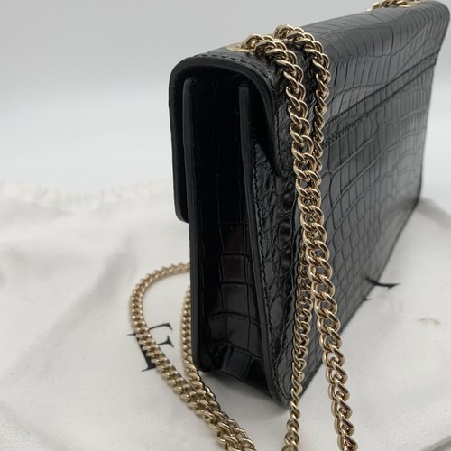 Bolso de hombro FURLA de cuero negro en relieve en muy buena condición cadena cruzada estampado animal - Imagen 6 de 14