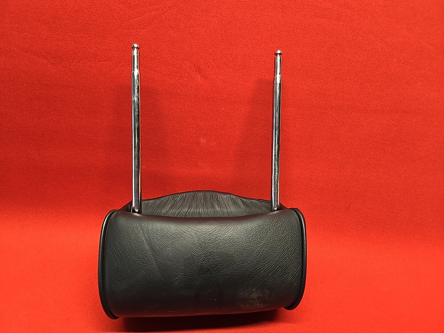 2003 - 2007 Maserati Quattroporte FRONT LEFT / RIGHT Headrest Leather 981421319