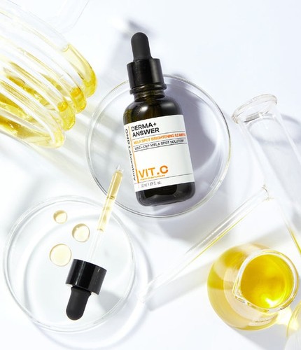 Ampolla iluminadora de manchas CNP Laboratory Derma+ Answer Mela 50 ml de Corea - Imagen 10 de 10