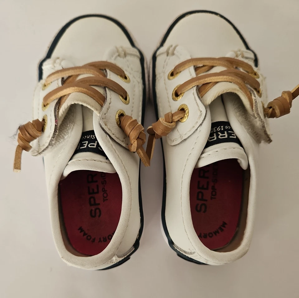 Zapatos de barco de cuero blanco Sperry Top-Sider talla 5M niño pequeño Foto 4 de 4