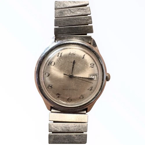 Vintage 1979 Timex Marlin Date Mechanic Men's Watch Runs Great 27718 10579