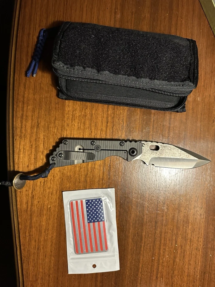 Cuchillos Strider Foto 4 de 4