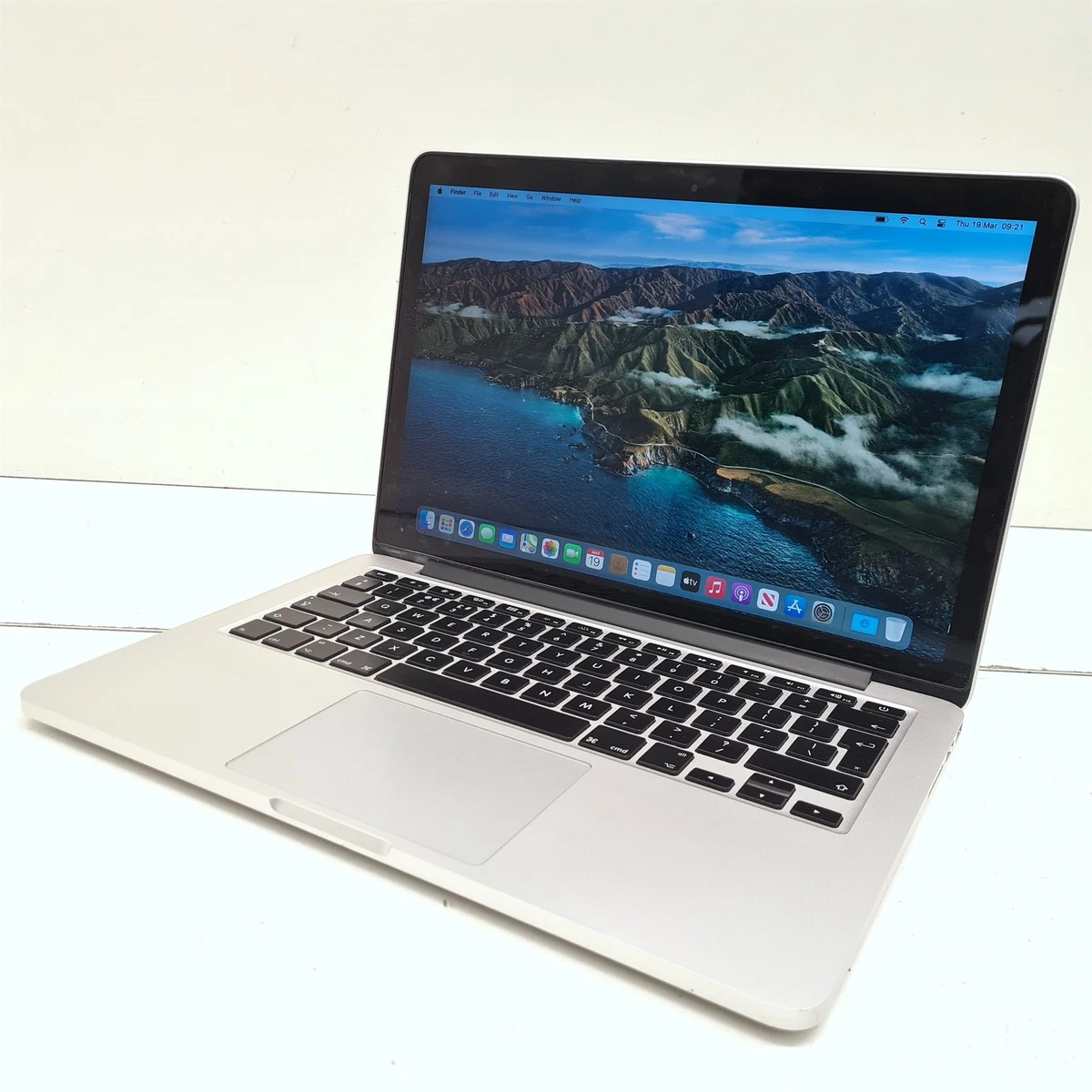 MacBook Pro 13インチ Late2013 8GB・SSD256GB Apple MacBook Pro (Retina,13-inch, Late 2013) - Intel Core i5