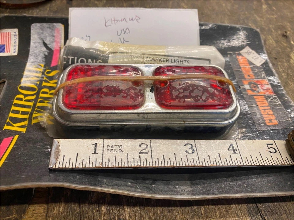 Barra de luz roja doble Baron de colección Harley Honda Touring ala dorada FLH excavadora Acc Chro Foto 2 de 4