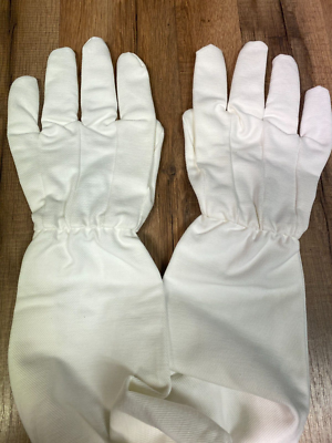2 pairs of White Anti-Flash, Flame Resistant Gloves - NSN #8415-01