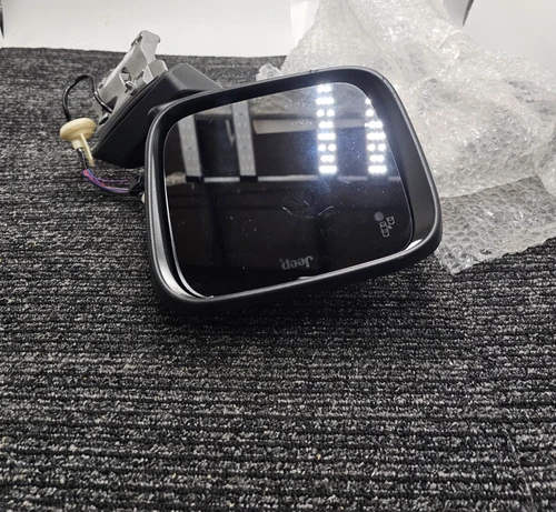 Left Side Mirror Blind Spot Assistant Indicator 735613092 For Jeep Renegade
