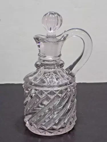 Richards and Hartley Glass Bar and Diamond No. 190 EAPG 5-1/2" Cruet & Stopper *