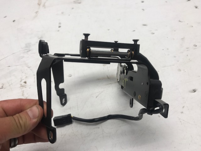 11 MASERATI GRAN TURISMO S MC SPORTLINE F1 PADDLE SHIFTER MECHANISM SHIFTERS 