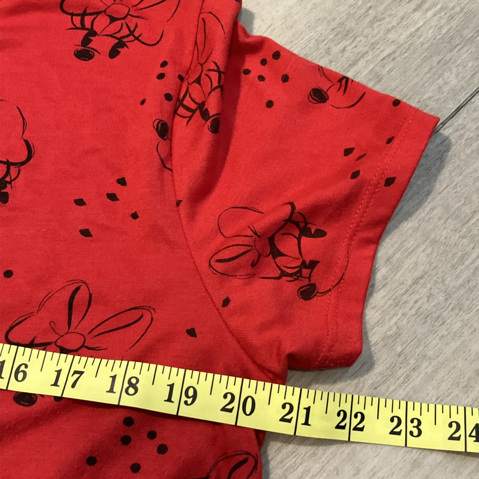 Disney’s Minnie Mouse Ruffled Ladies Top Red/Black Size Large image 4