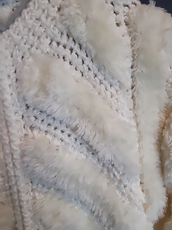 Женский мохнатый вязаный свитер винтажный коренастый пухлый крючком куртка ограниченного тиража Sz S - Изображение 3 из 4