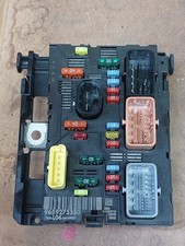 PEUGEOT 307 / CITROEN BSM - L04 UNDER BONNET FUSE BOX 9659275580 307CC 180