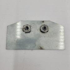 LR DEFENDER -16 FRONT & 2ND ROW DOOR LATCH STRIKER NUT PLATE YRM327 LR016667